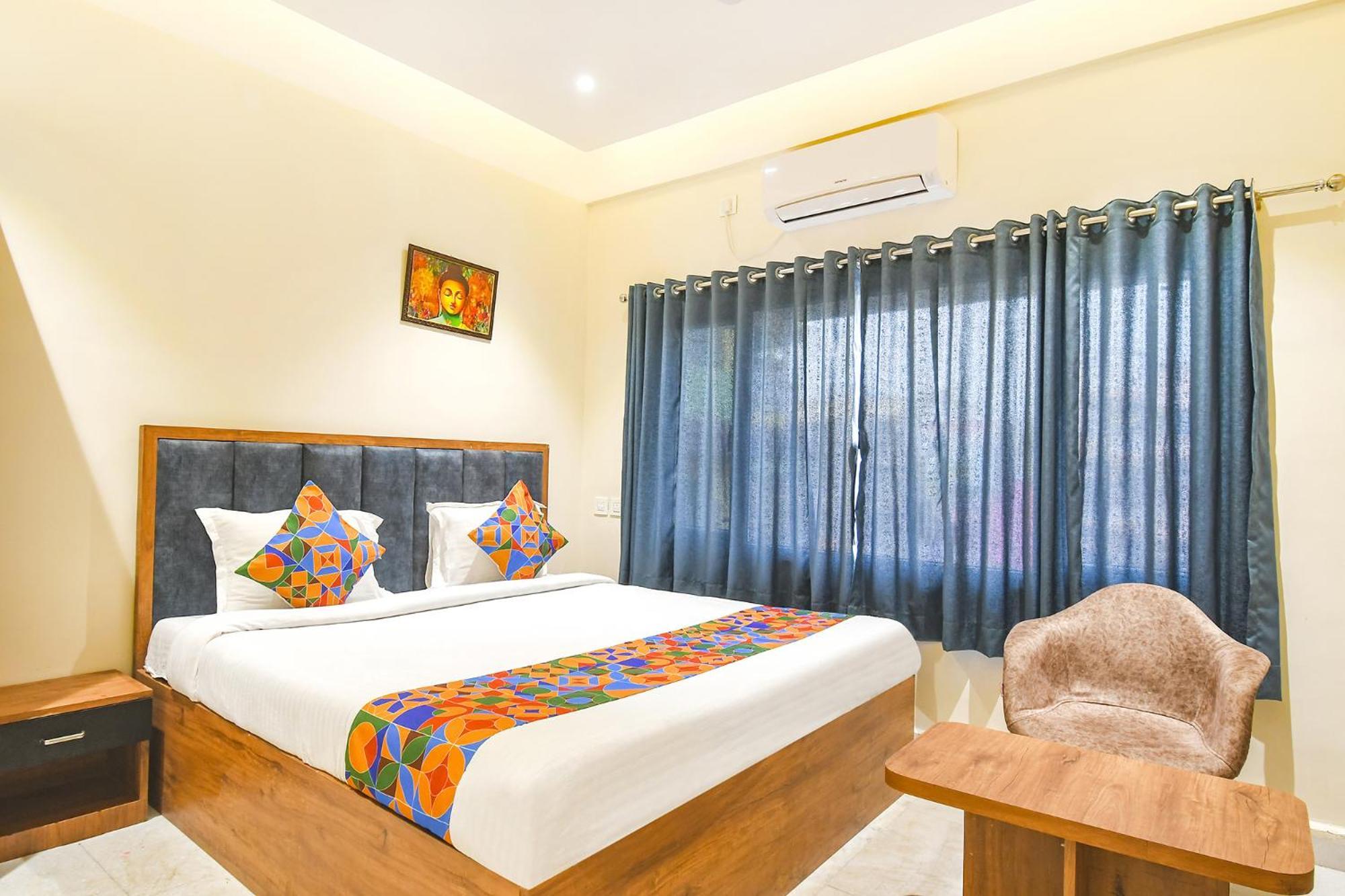 Fabhotel Prime The Golden Plaza - Nr Tarapith Temple 外观 照片